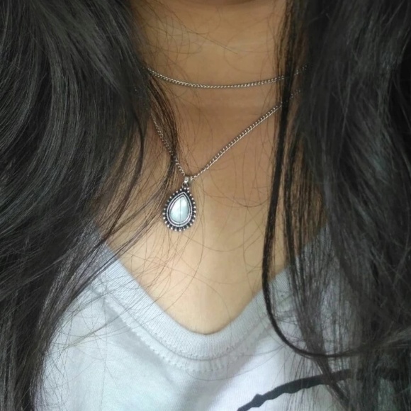 ๐โจ Double Layer Moonstone Necklace - Picture 4 of 4